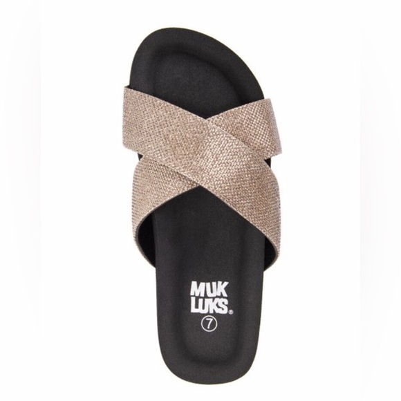 Muk Luks Shoes - NWOT MUK LUKS Gold Cross-Strap Teagan Sandal